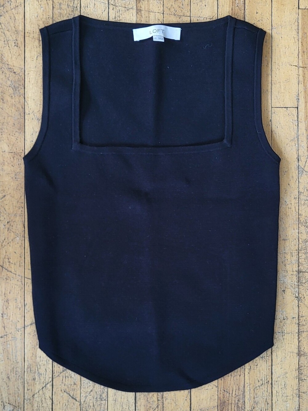 LOFT Women's Black Square-Neck Sleeveless Thick knit Sweater Tank Lo-Hi Hem NWOT